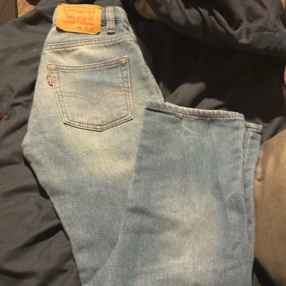 Levi’s boys stretch jeans in excellent condition - Picture 1 of 4